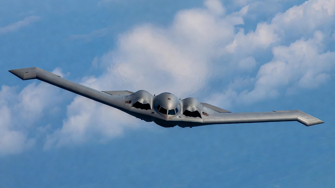 AI-Driven Radar Avoidance for Stealth Aircraft